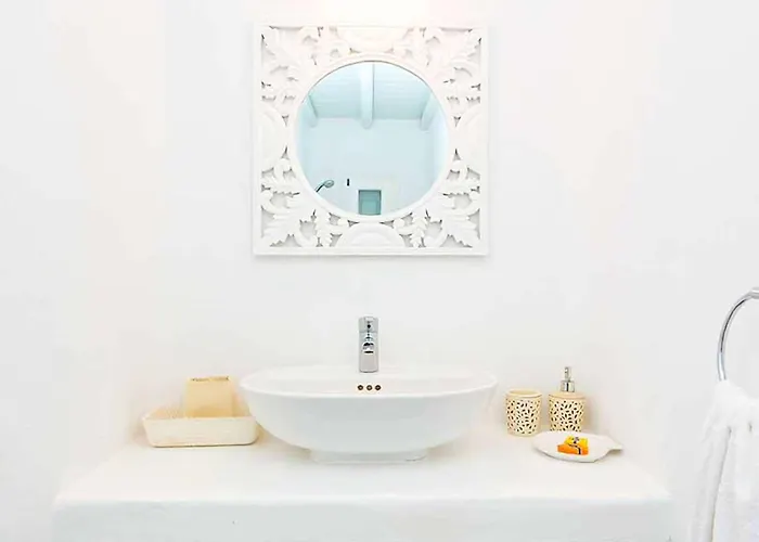 Altera Pars Of Mykonos